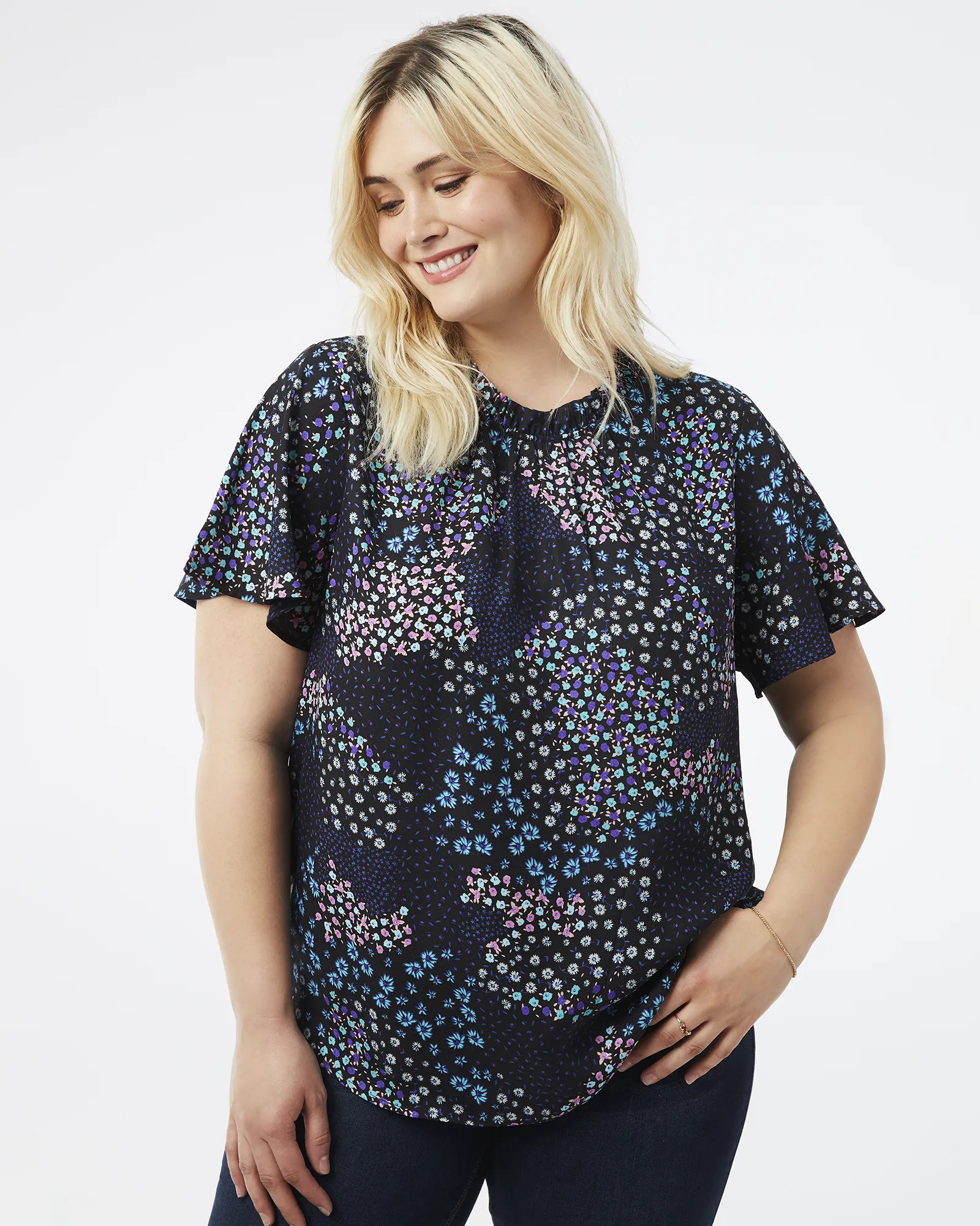 Amelia Short-Sleeved Ruffled Top | Black / Purple