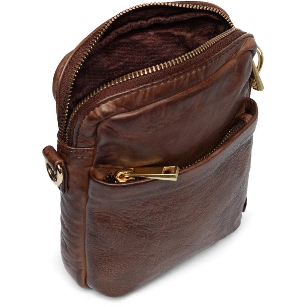 Classic mobile bag in soft leather quality / 15700 - Brandy
